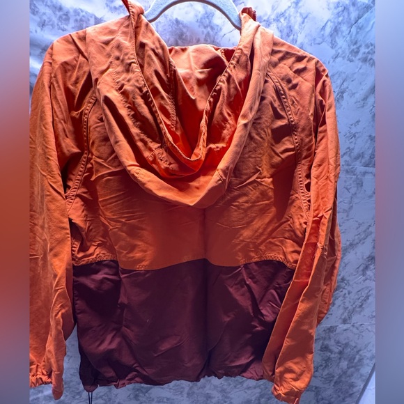 LL Bean Mountain Classic Anorak
Windbreaker Jacket Men Size S - Picture 3 of 6